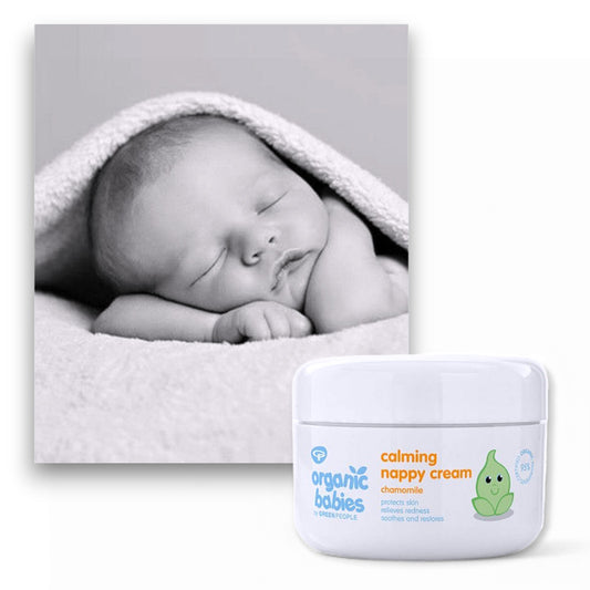 Zarte Pflege für Babyhaut - Windelcreme, Babypflege, Naturkosmetik, vegane Hautpflege, empfindliche Haut, Sanfte Pflege, biologische Inhaltsstoffe, Elternwissen, Windelausschlag, Hautschutz, Organic Babies, hypoallergen, pflanzlich, natürliche Produkte, biorundum