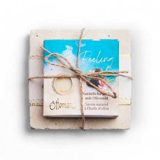 “Peeling Seife mit Travertin Stein.” - Travertin-Seifenset, Peeling Naturseife, Olivenöl Seife, handgemachte Seife, nachhaltige Hautpflege, plastikfrei, vegan, Badezimmer-Deko, natürliche Inhaltsstoffe, Hauterneuerung, Seife - biorundum