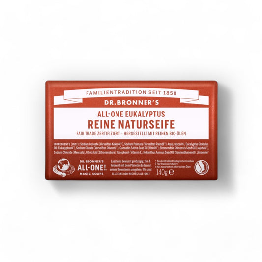 Dr. Bronner Reine Naturseife mit Eukalyptus (140g). Diese Bio-Seife bringt Wellness in dein Badezimmer mit ihrem erfrischenden Eukalyptusduft. Ideal als Handseife. - Dr. Bronner, Naturseife, Eukalyptus, 140g, Bio-Seife, Wellness, Handseife, Nachhaltig, Umweltfreundlich, Erfrischend, biorundum