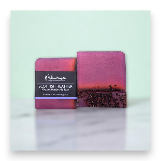Handgemachte Heidekraut Seife in Blockform - Naturseife, Heidekraut, Highland Soap Company, vegane Pflege, biologische Seife, Hautreinigung, Naturkosmetik, schottische Highlands, handgemacht, umweltfreundlich, Naturinhalt, biorundum