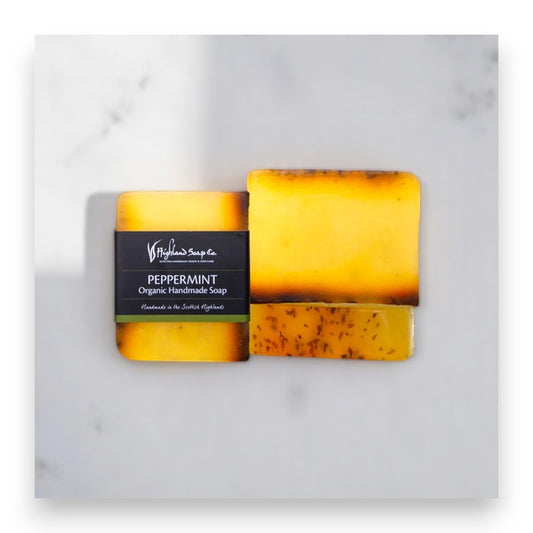Belebende Körperpflege mit Pfefferminze - Naturseife, Pfefferminz, Highland Soap Company, Bio-Seife, vegane Körperpflege, Handseife, feuchtigkeitsspendend, ätherisches Öl, natürliche Inhaltsstoffe, Schottland, Bio-Kosmetik, Naturkosmetik, Naturinhalt, biorundum