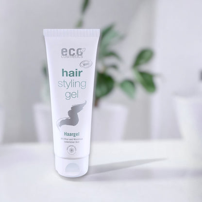 Kiwi und Weinblatt Haargel für jeden Haartyp - bei biorundum - Haargel, Kiwi, Weinblatt, Naturkosmetik, vegan, nachhaltige Produkte, klimaneutraler Versand, Bio-Hautpflege, natürliches Styling, umweltfreundlich, eco cosmetics